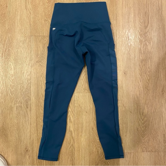 Fabletics High Waisted Powerhold Leggings - Like New! - Picture 3 of 6